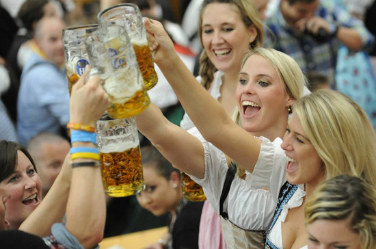 薪休假制度：欧洲最享受 亚洲最勤奋pg电子免费试玩模拟器盘点